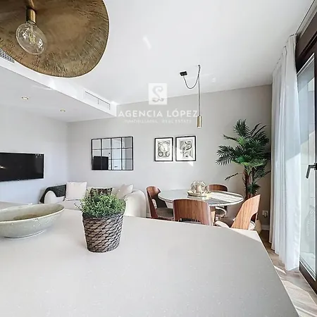 Alo Lazaga Exclusive * Estepona